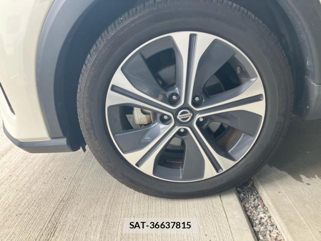 Nissan KICKS 2020-10 8829721-9