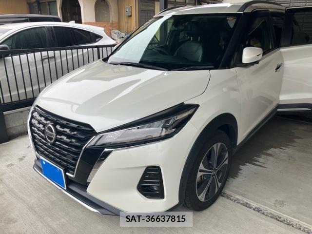 Nissan KICKS 2020-10 8829721-2