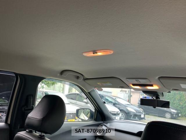 Nissan KICKS 2020-12 8829724-13