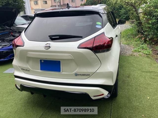 Nissan KICKS 2020-12 8829724-4