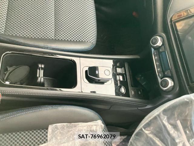Nissan KICKS 2023-07 8829713-14
