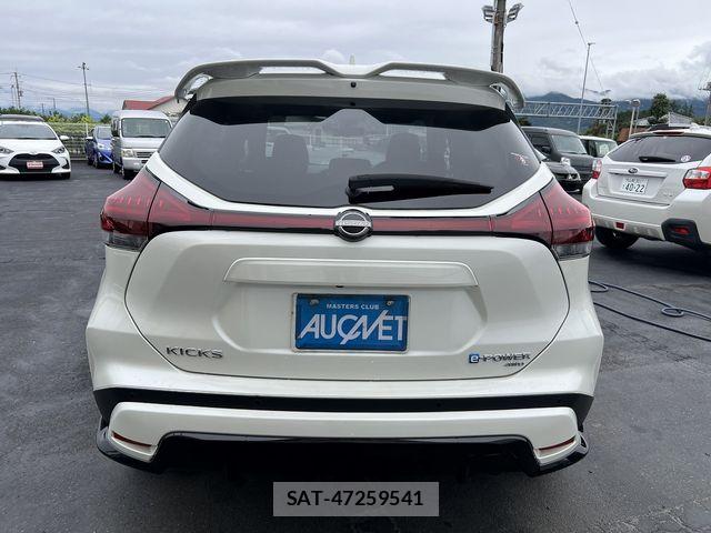 Nissan KICKS 2026-01 8829714-4