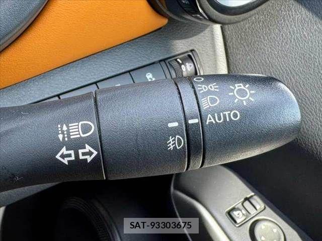 Nissan KICKS 2020-11 8829722-24