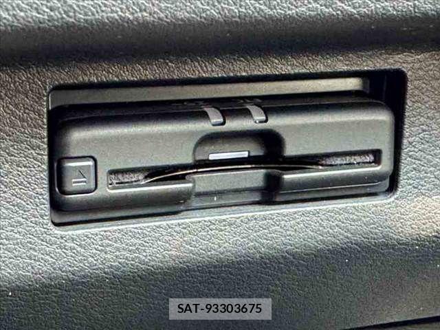Nissan KICKS 2020-11 8829722-26