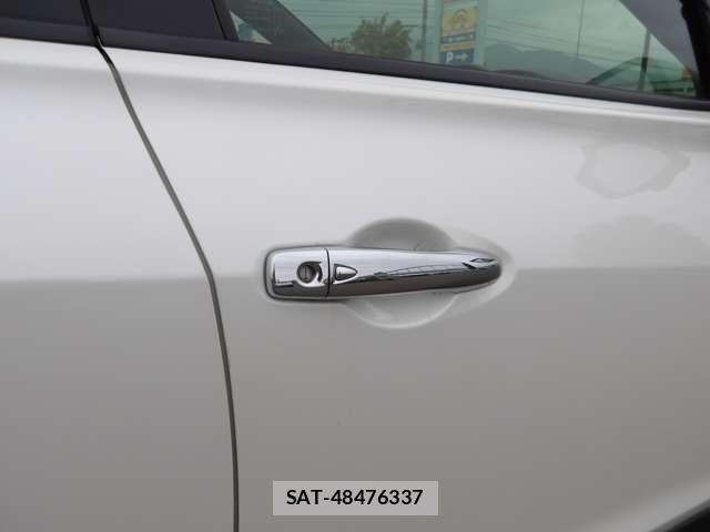 Nissan KICKS 2025-09 8849476-9