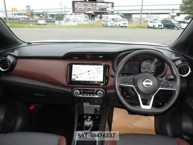 Nissan KICKS 2025-09 8849476-11