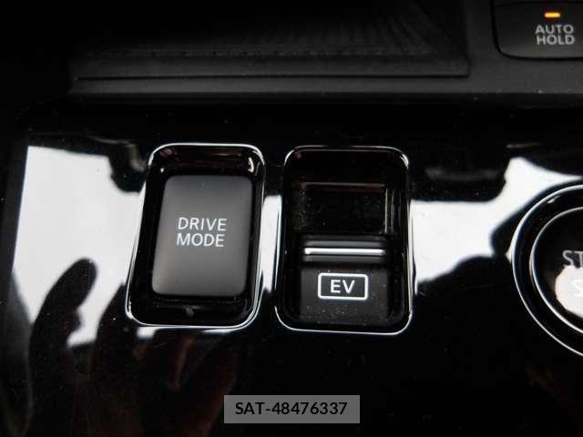 Nissan KICKS 2025-09 8849476-27