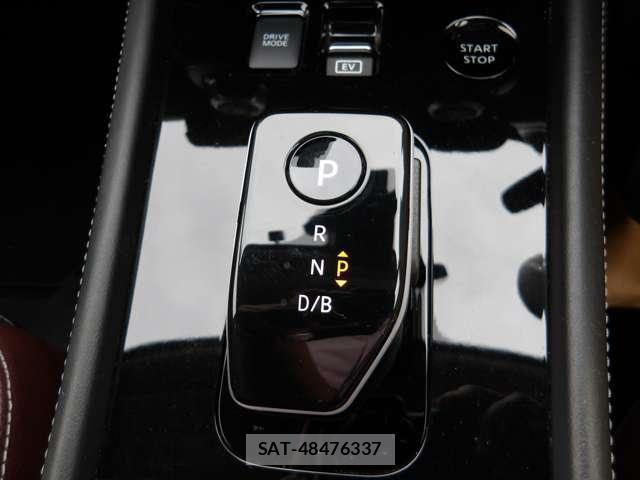 Nissan KICKS 2025-09 8849476-29