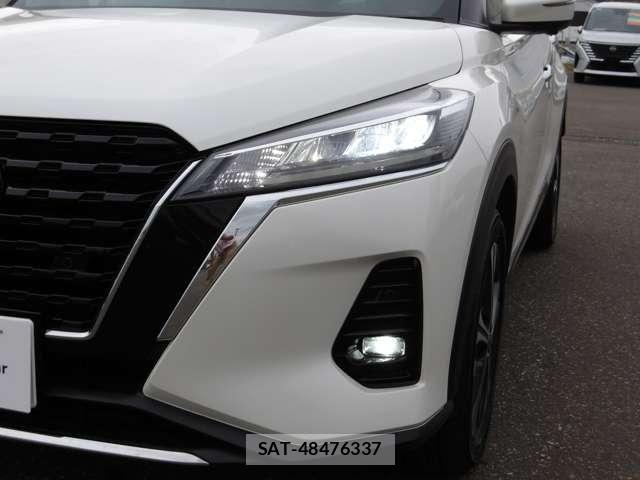 Nissan KICKS 2025-09 8849476-8