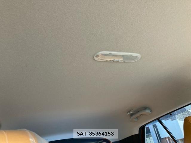 Nissan KICKS 2021-01 8849481-24