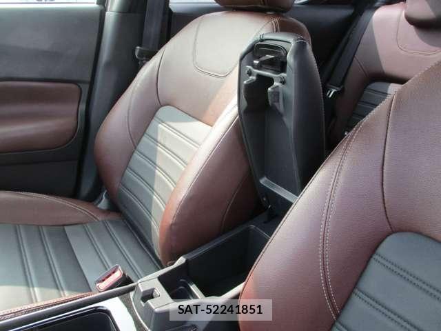 Nissan KICKS 2025-09 8849475-19