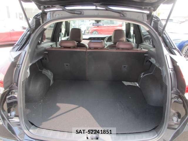 Nissan KICKS 2025-09 8849475-21