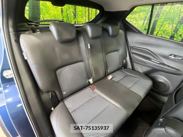 Nissan KICKS 2021-10 8849478-8