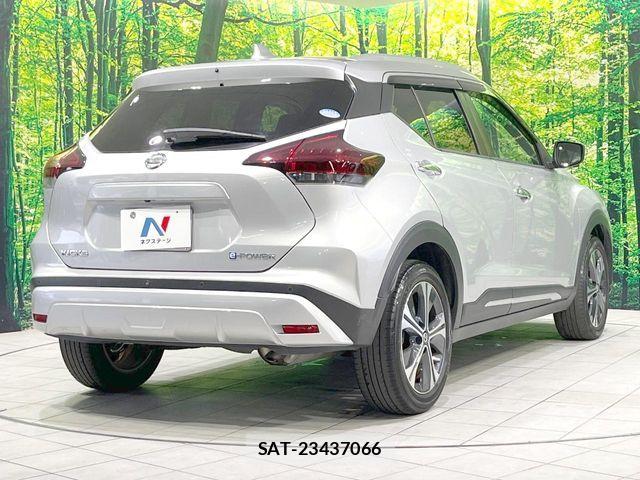 Nissan KICKS 2022-01 8849480-16