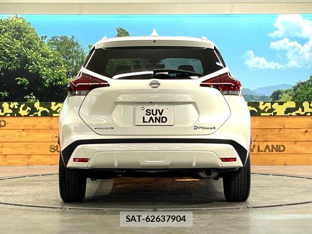 Nissan KICKS 2021-10 8849477-14