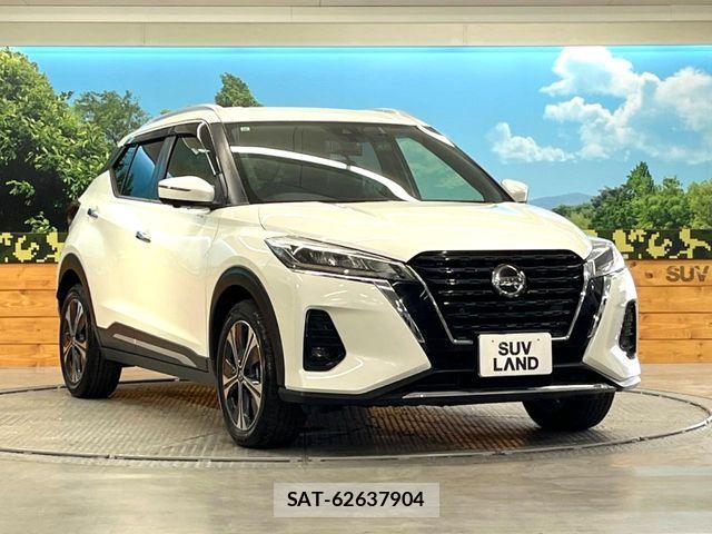 Nissan KICKS 2021-10 8849477-15