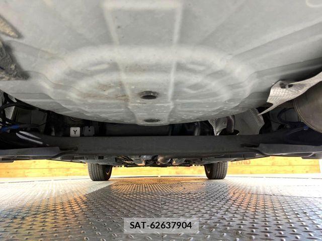 Nissan KICKS 2021-10 8849477-18