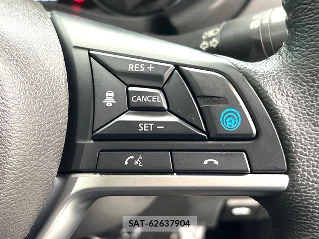 Nissan KICKS 2021-10 8849477-5