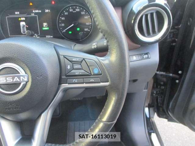 Nissan KICKS 2025-09 8880312-10