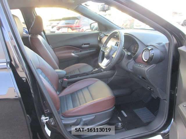 Nissan KICKS 2025-09 8880312-7