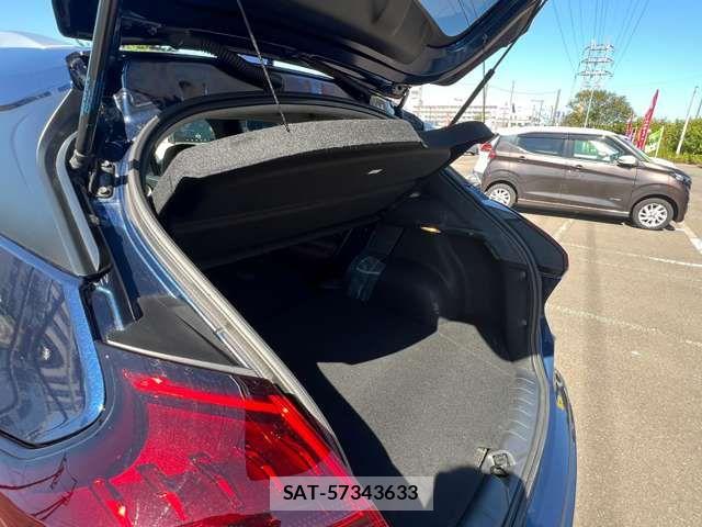 Nissan KICKS 2025-09 8880310-12