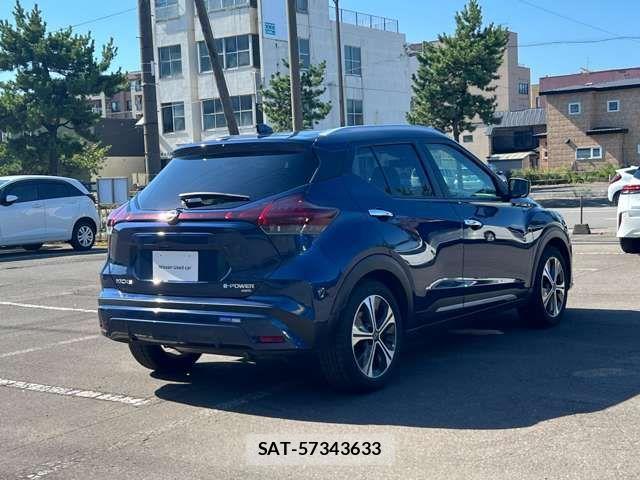 Nissan KICKS 2025-09 8880310-1
