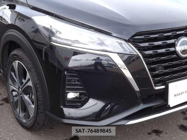 Nissan KICKS 2025-09 8880311-11