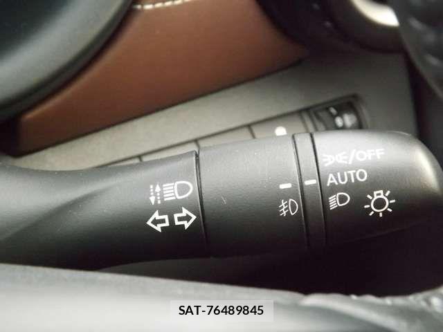 Nissan KICKS 2025-09 8880311-12