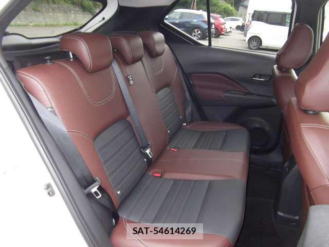 Nissan KICKS 2025-09 8880309-11