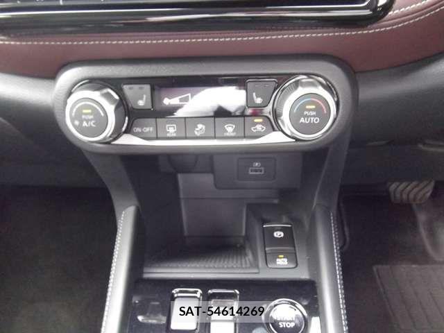 Nissan KICKS 2025-09 8880309-19