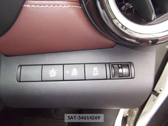 Nissan KICKS 2025-09 8880309-5