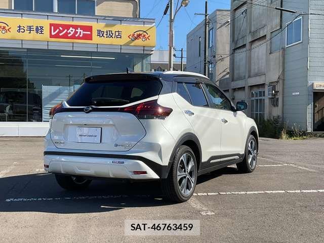 Nissan KICKS 2025-09 8880308-1
