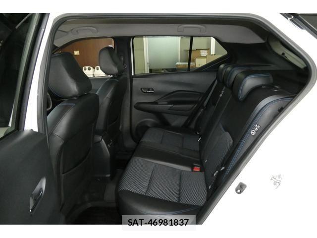 Nissan KICKS 2023-09 8880313-9