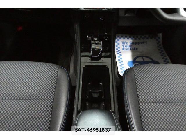 Nissan KICKS 2023-09 8880313-22