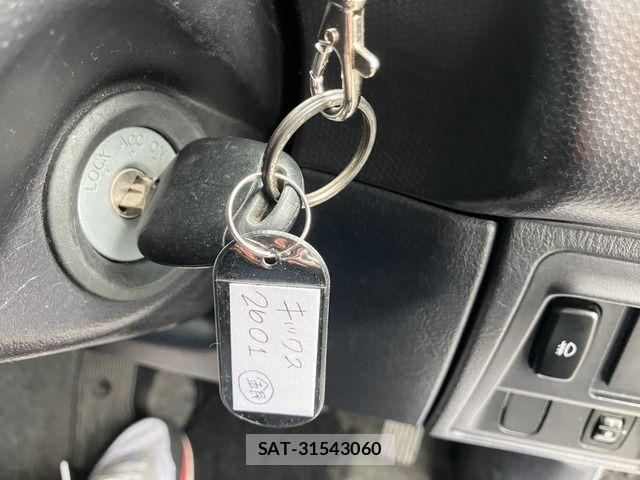 Nissan KICKS 2009-01 6683829-6