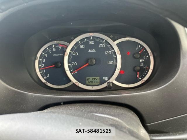 Nissan KICKS 2009-03 7358319-22