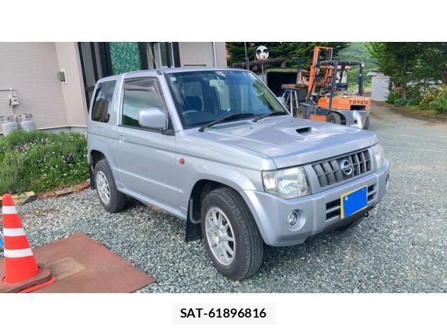 Nissan KICKS 2012-02 7455204-2