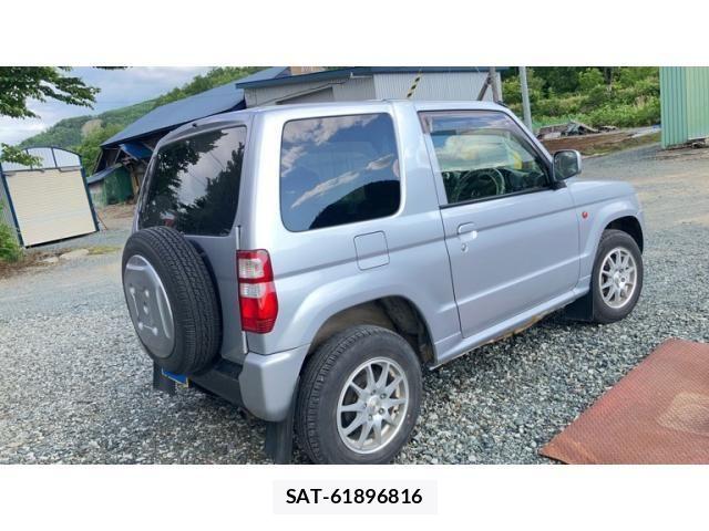 Nissan KICKS 2012-02 7455204-3