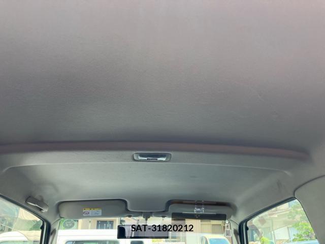 Nissan KICKS 2009-09 8099909-9