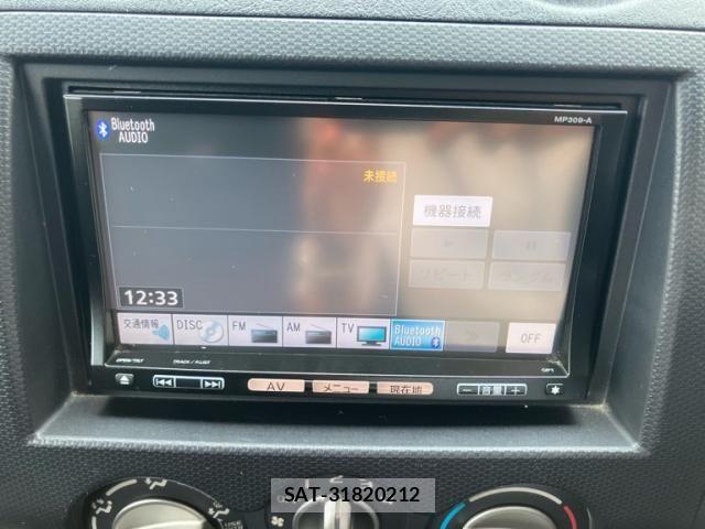 Nissan KICKS 2009-09 8099909-15
