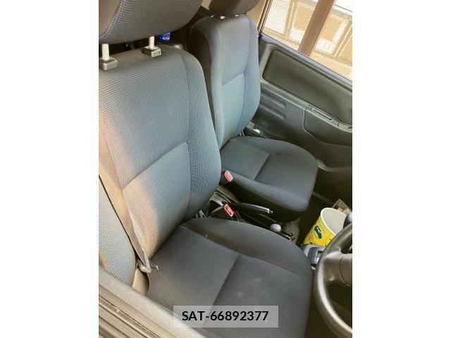 Nissan KICKS 2011-10 8099910-4
