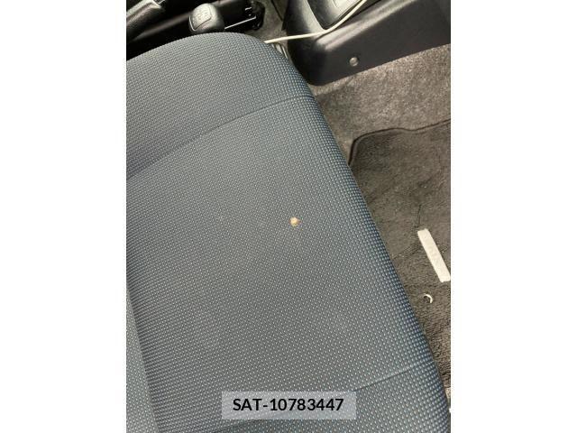 Nissan KICKS 2010-09 8413068-28