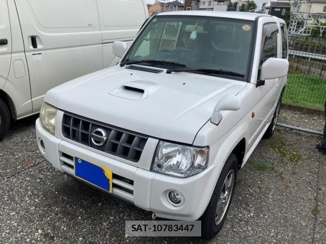 Nissan KICKS 2010-09 8413068-3