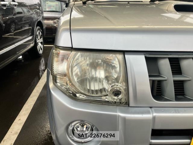 Nissan KICKS 2009-05 8627334-8