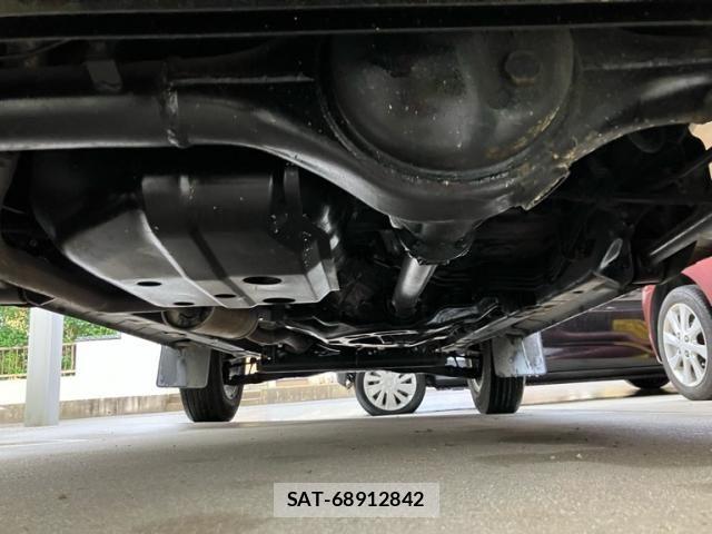 Nissan KICKS 2009-08 8659728-11