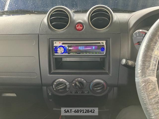 Nissan KICKS 2009-08 8659728-20