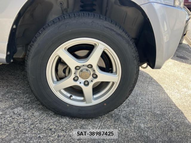 Nissan KICKS 2011-11 8666337-6