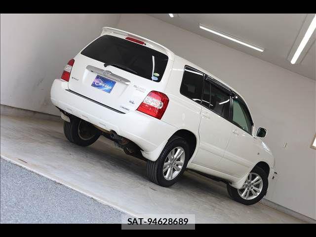Toyota KLUGER HYBRID 2006-02 7455203-11