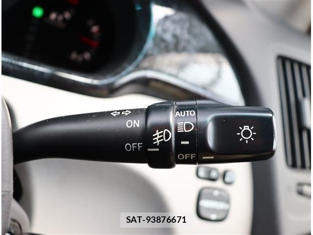 Toyota KLUGER 2005-06 7508932-20