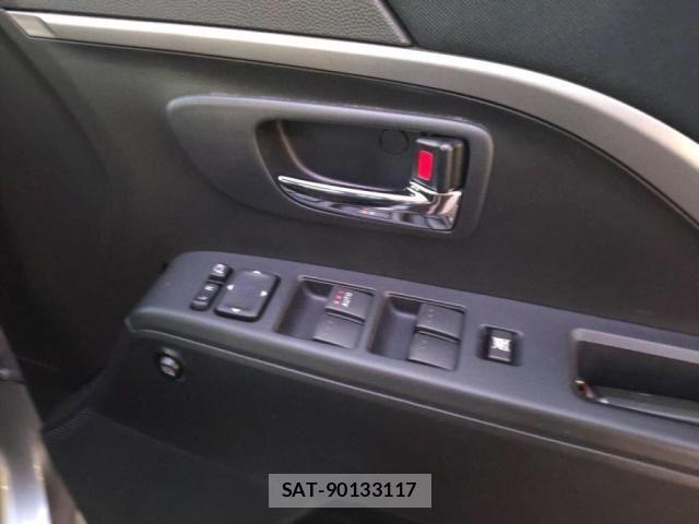 Nissan LAFESTA 2013-09 2667929-13
